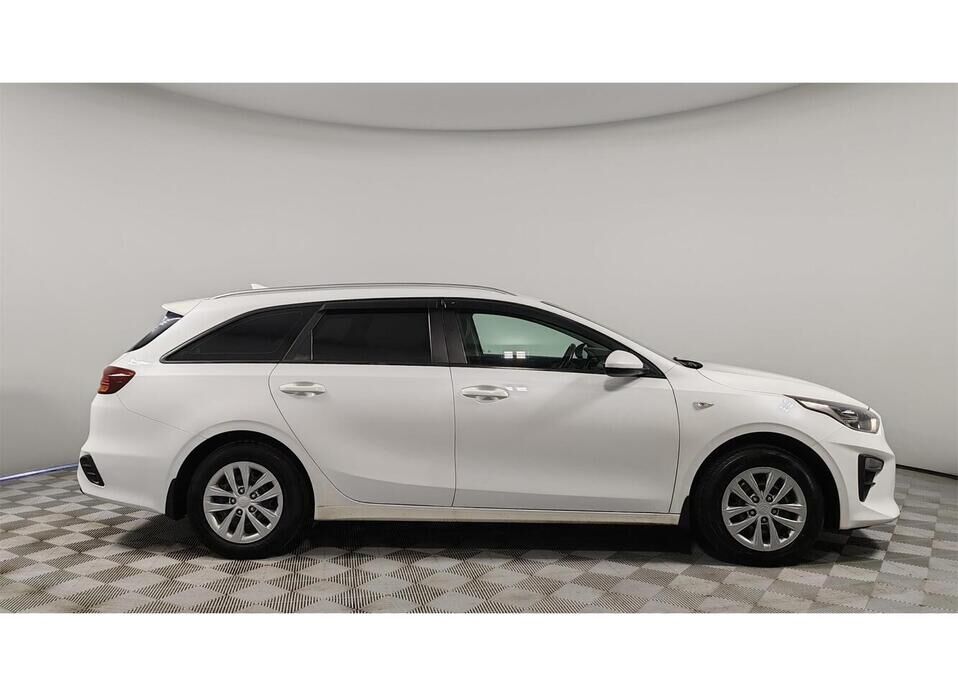 Kia Ceed 1.6 AT (128 л.с.)
