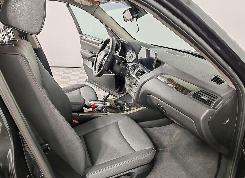 BMW X3, II (F25) 20i xDrive 2.0 AT (184 л.с.) 4WD