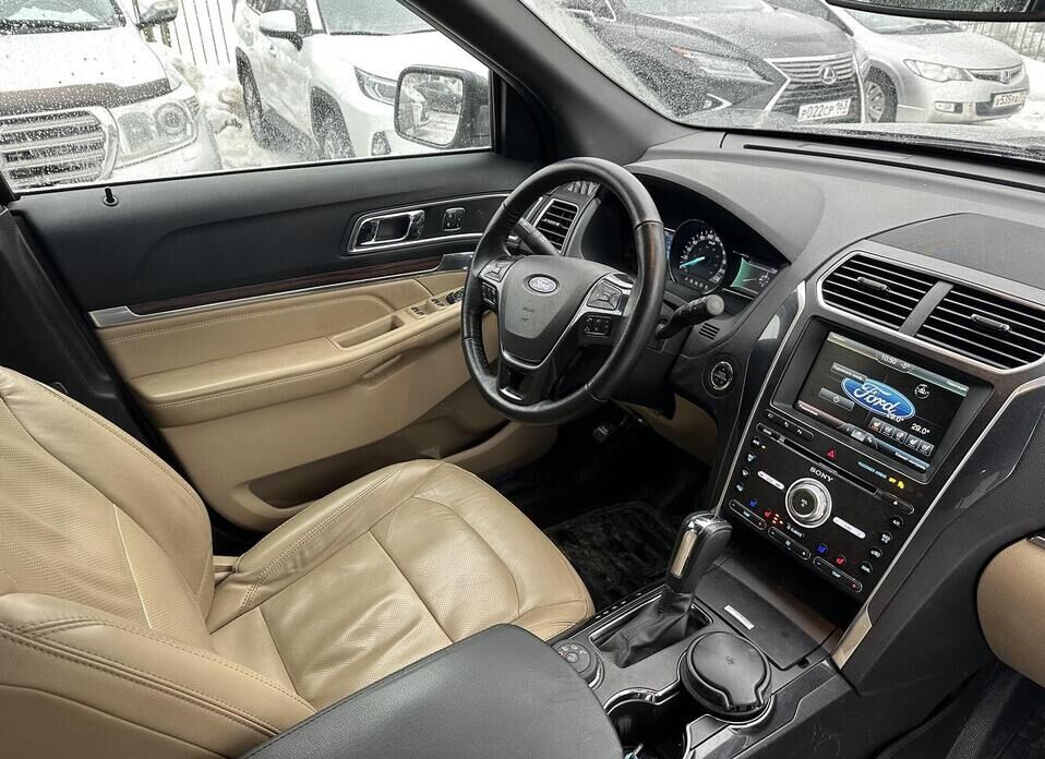 Ford Explorer, V Рестайлинг 3.5 AT (249 л.с.) 4WD