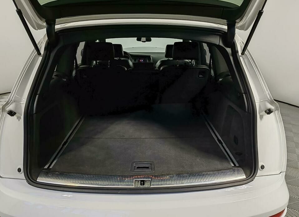 Audi Q7 3.0d AT (239 л.с.) 4WD
