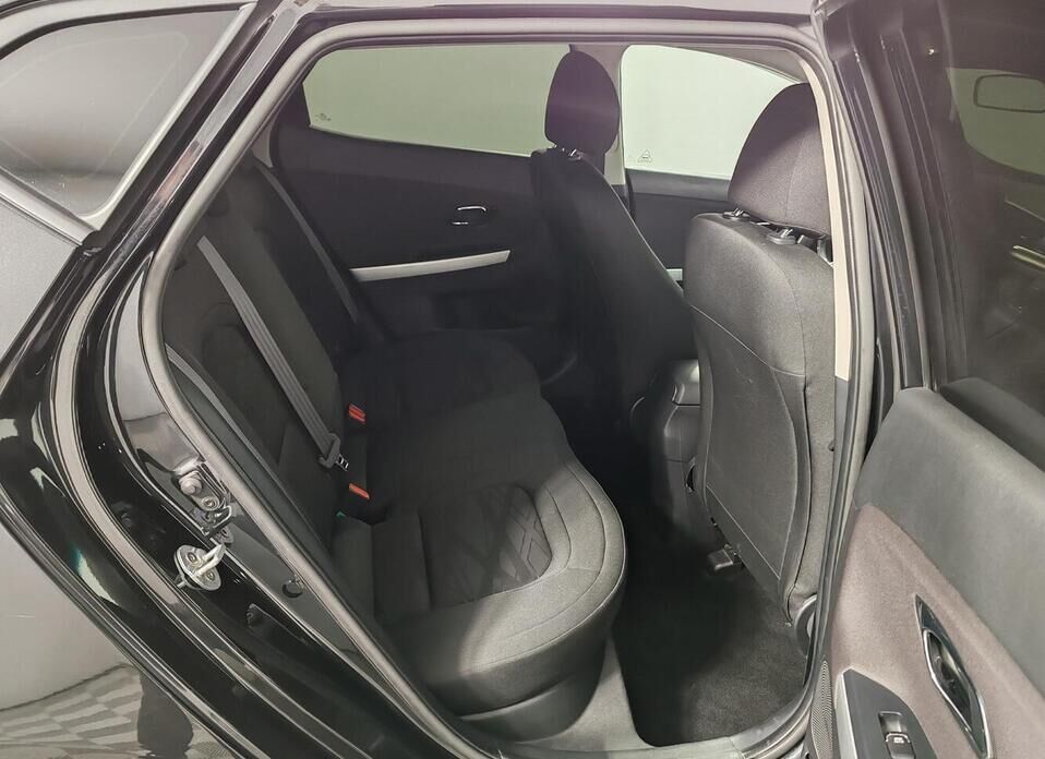 Kia Ceed, II Рестайлинг 1.6 AT (130 л.с.)
