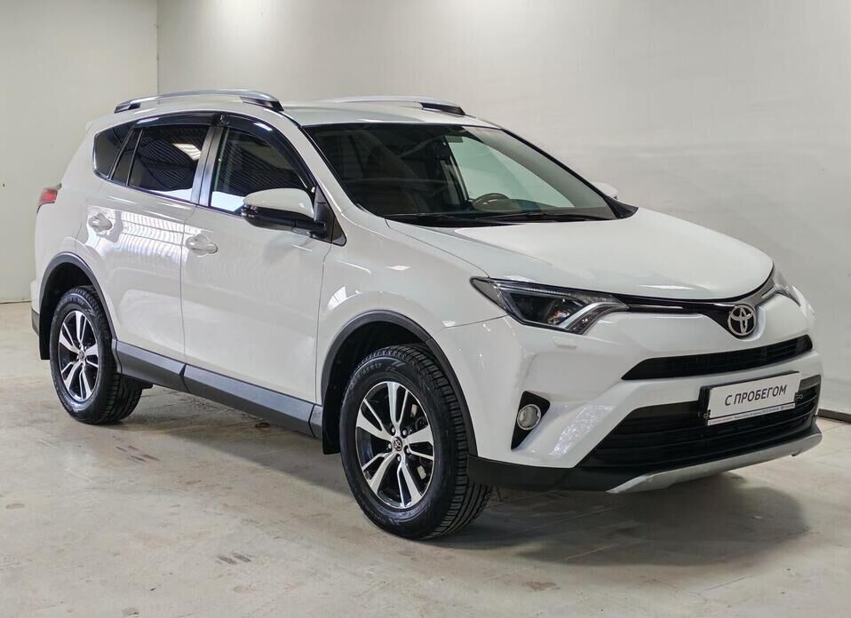 Toyota RAV4, IV (XA40) Рестайлинг 2.0 CVT (146 л.с.) 4WD