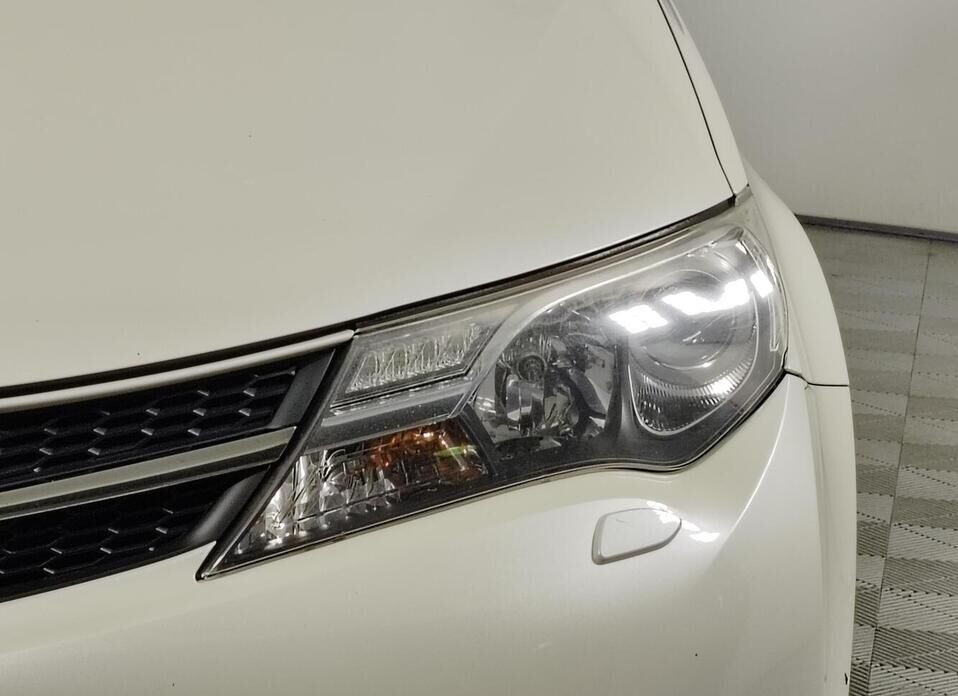 Toyota RAV4, IV (CA40) 2.0 CVT (146 л.с.) 4WD