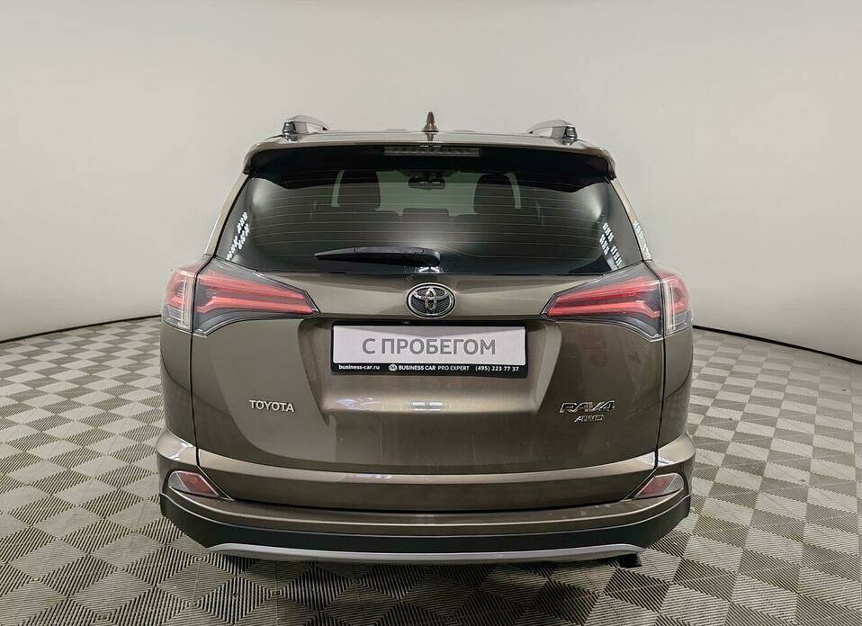 Toyota RAV4 2.5 AT (180 л.с.) 4WD