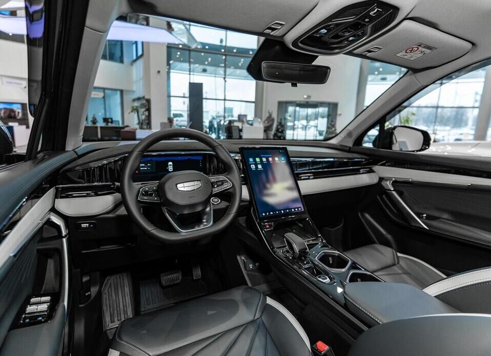 Geely Atlas, II 2.0 AT (200 л.с.) 4WD