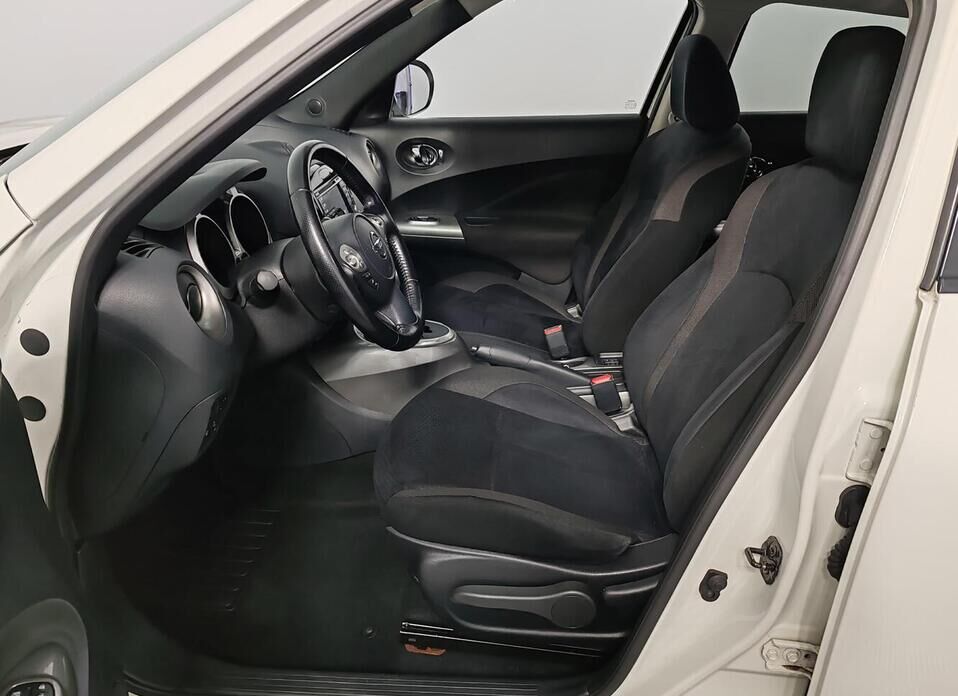 Nissan Juke 1.6 CVT (190 л.с.) 4WD