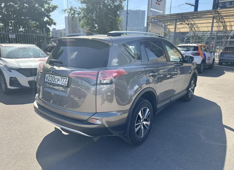 Toyota RAV4, IV (CA40) Рестайлинг 2.0 CVT (146 л.с.) 4WD