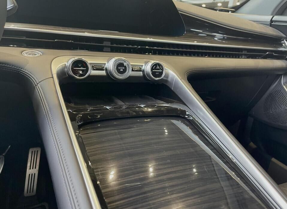 EXEED RX 2.0 AMT (197 л.с.) 4WD