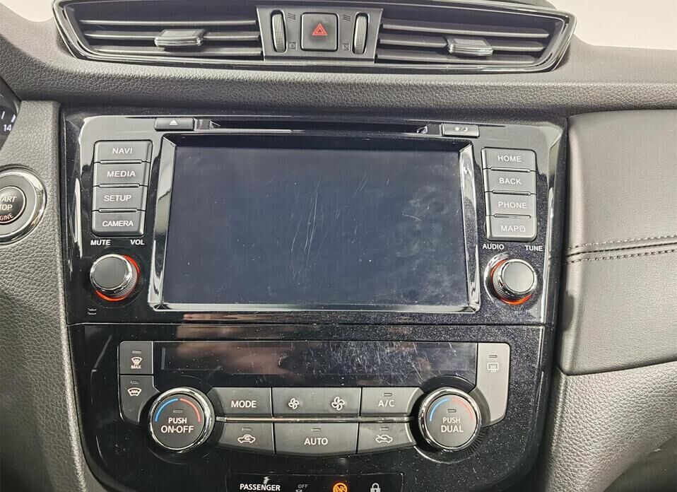 Nissan Qashqai, II Рестайлинг 2.0 CVT (144 л.с.) 4WD