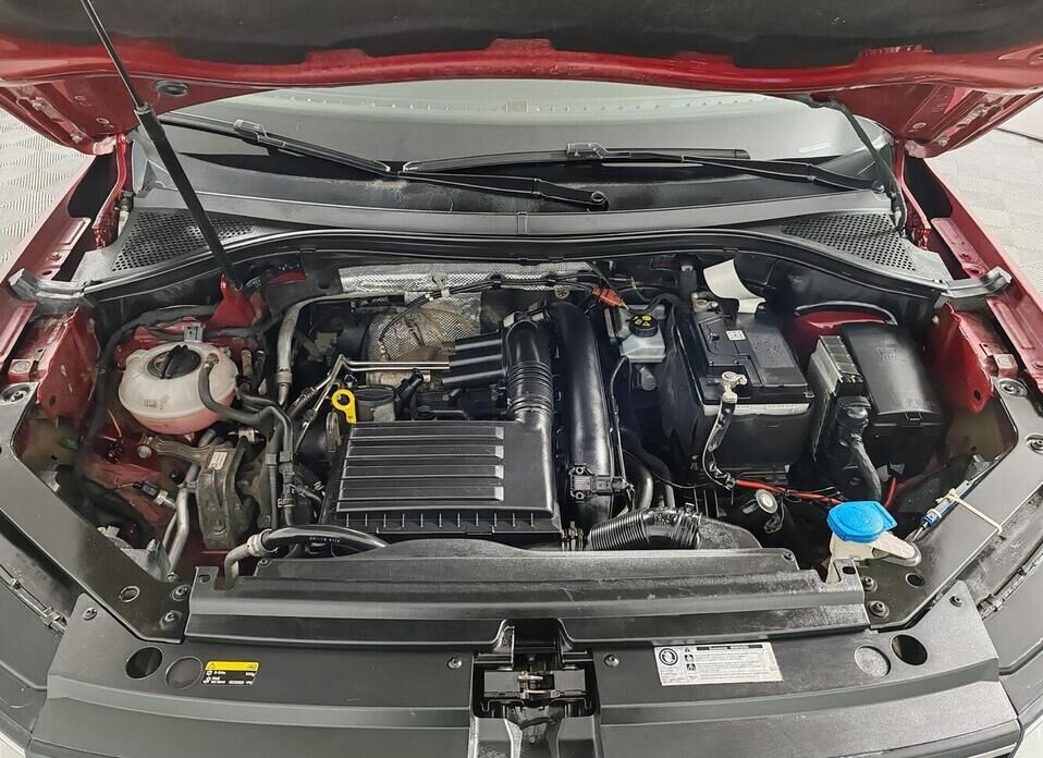 Volkswagen Tiguan, II 1.4 AMT (125 л.с.)