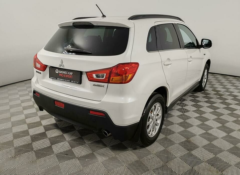 Mitsubishi ASX 1.8 CVT (140 л.с.)