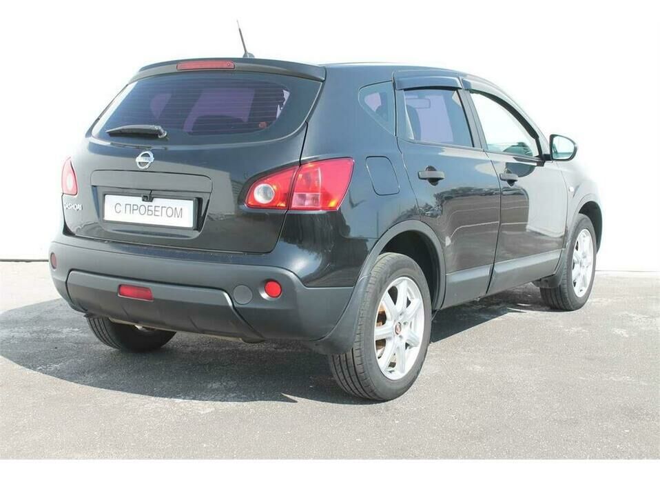 Nissan Qashqai 2.0 CVT (141 л.с.)