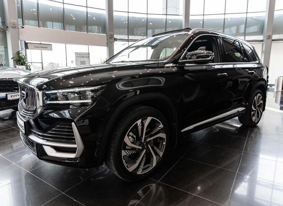 Geely Monjaro 2.0 AT (238 л.с.) 4WD