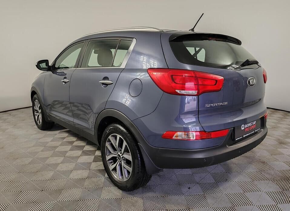 Kia Sportage, III Рестайлинг 2.0 AT (150 л.с.)