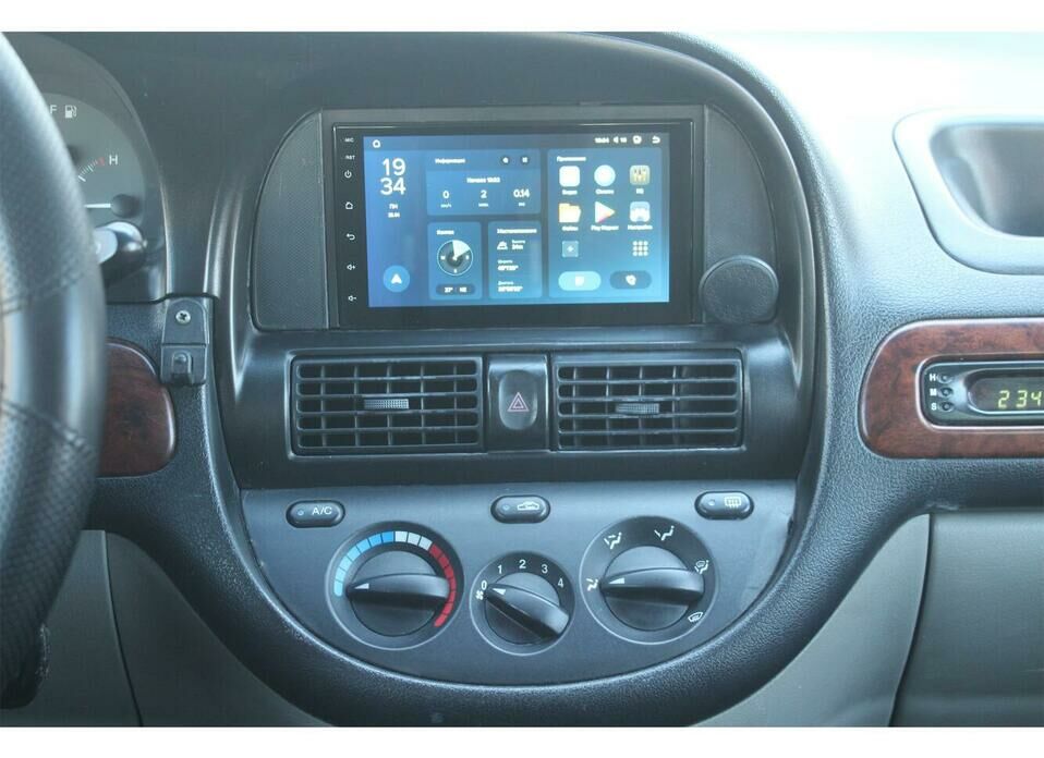 Chevrolet Tacuma 2.0 AT (121 л.с.)