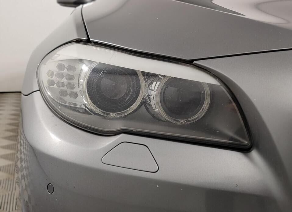 BMW 5 серии, VI (F10/F11/F07) 528i xDrive 2.0 AT (245 л.с.) 4WD