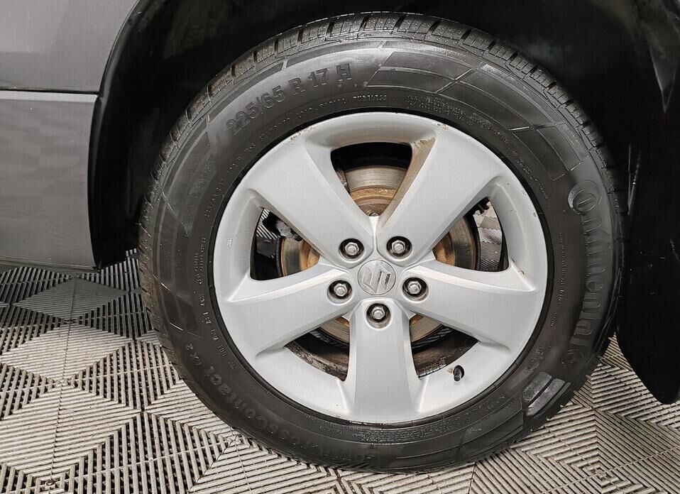 Suzuki Grand Vitara, III Рестайлинг 2.4 AT (169 л.с.)