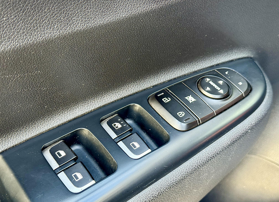 Kia Rio, IV X-Line 1.6 AT (123 л.с.)