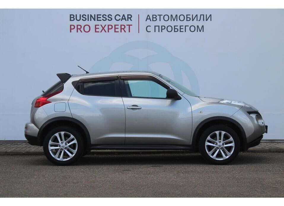 Nissan Juke, I 1.6 CVT (117 л.с.)