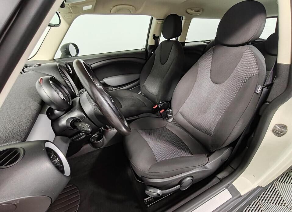 MINI Clubman, I Рестайлинг Cooper 1.6 AT (122 л.с.)