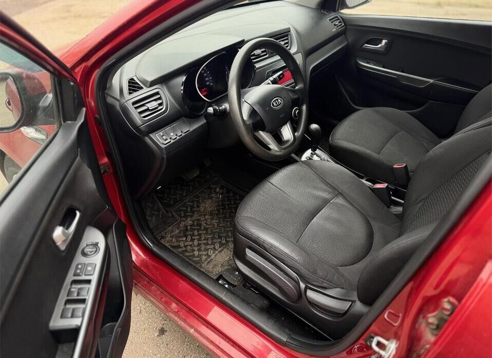 Kia Rio, III 4-speed 1.6 AT (123 л.с.)