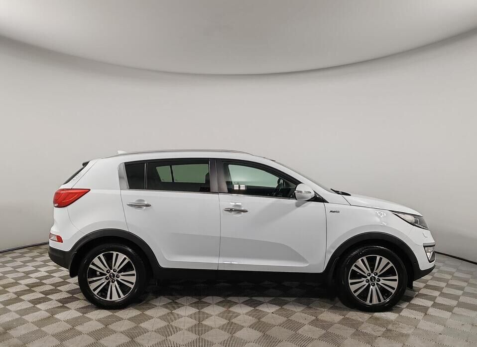 Kia Sportage, III Рестайлинг 2.0 AT (150 л.с.) 4WD