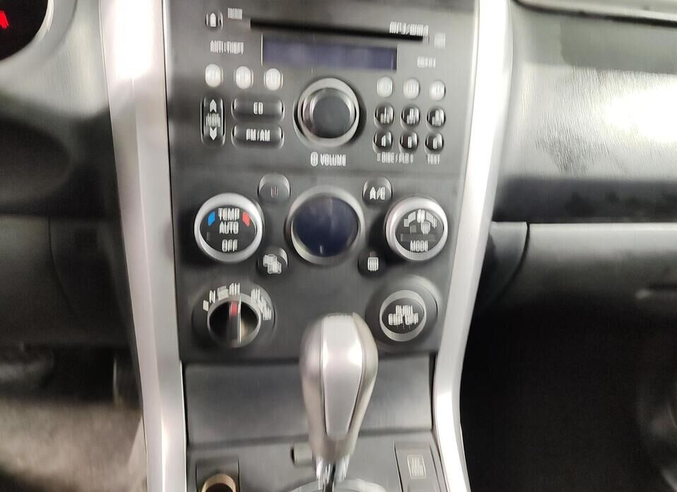 Suzuki Grand Vitara, III Рестайлинг 2.4 AT (169 л.с.)
