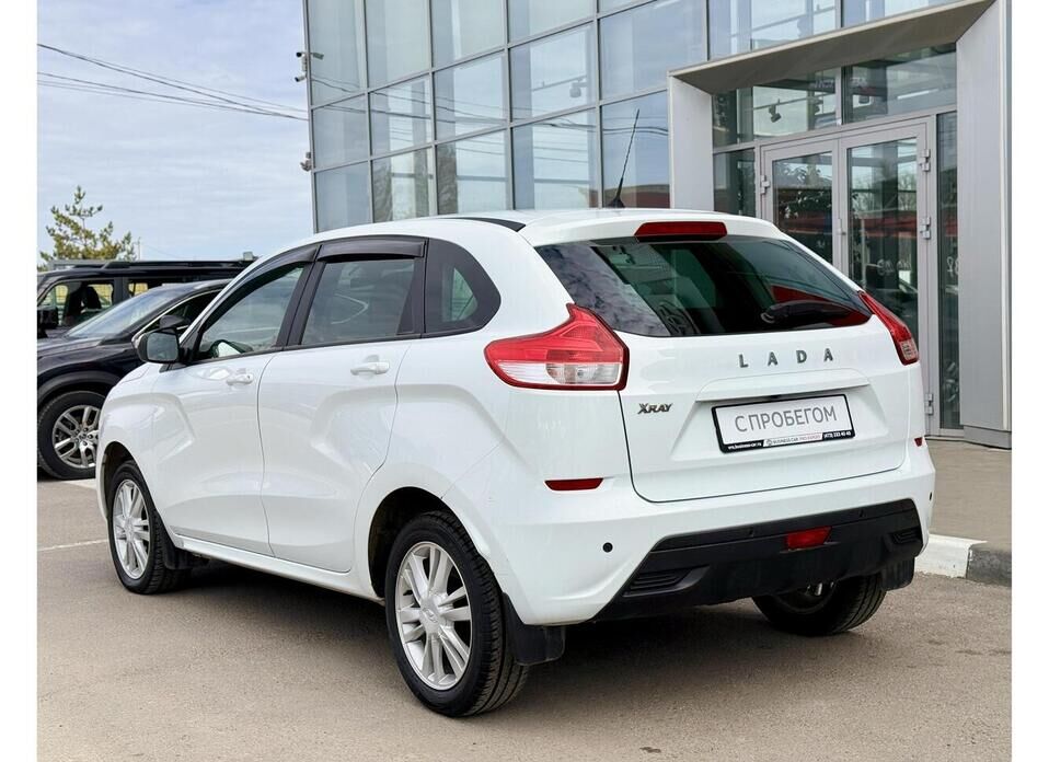 LADA (ВАЗ) XRAY, I 1.6 MT (110 л.с.)