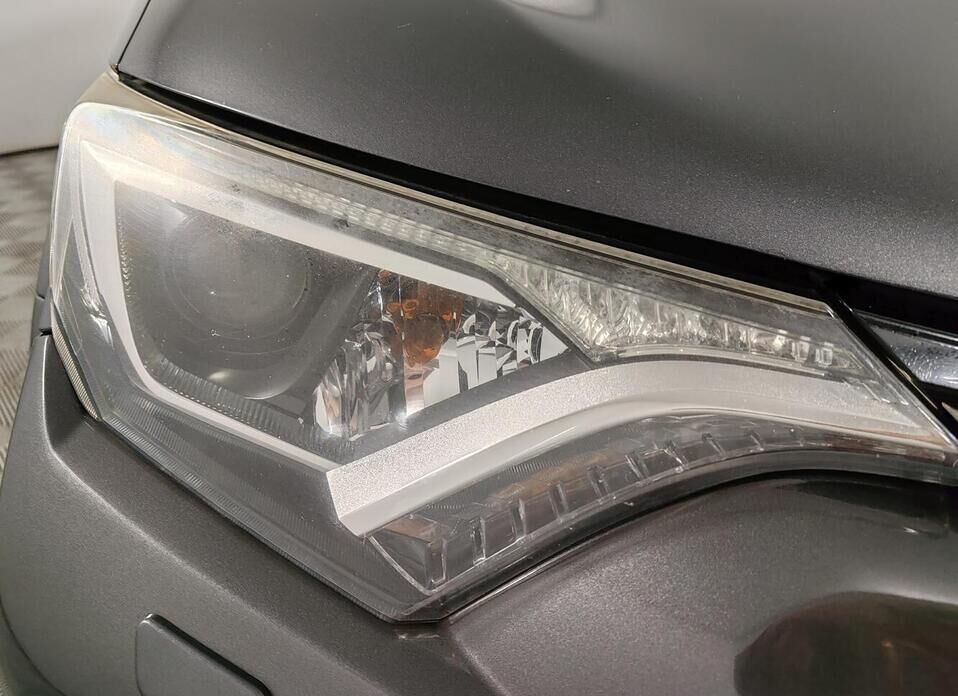 Toyota RAV4, IV (CA40) Рестайлинг 2.0 CVT (146 л.с.) 4WD