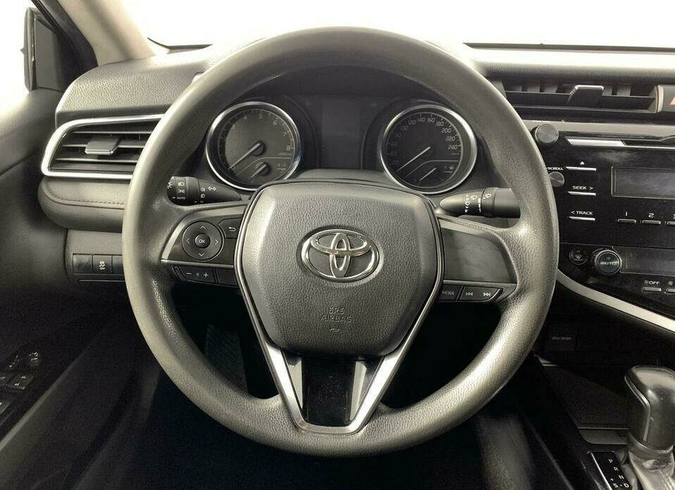 Toyota Camry 2.0 AT (150 л.с.)