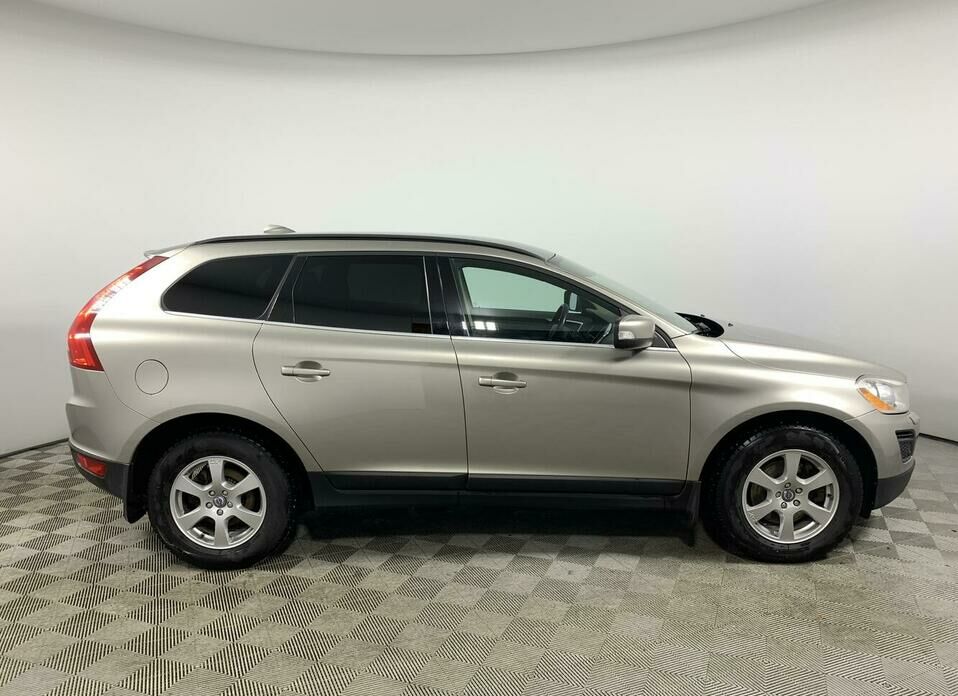 Volvo XC60 2.4d AT (163 л.с.) 4WD