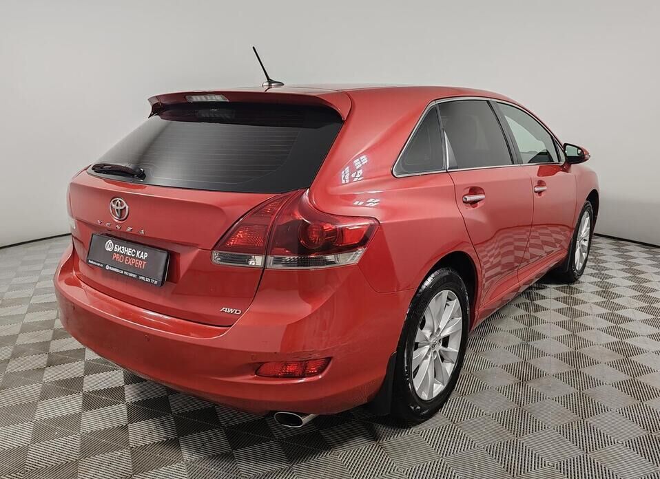 Toyota Venza, I Рестайлинг 2.7 AT (185 л.с.) 4WD