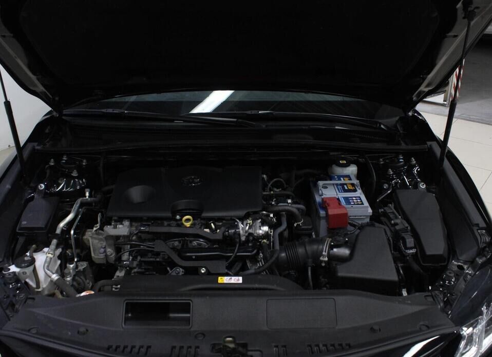 Toyota Camry, VIII (XV70) Рестайлинг 2.0 CVT (150 л.с.)