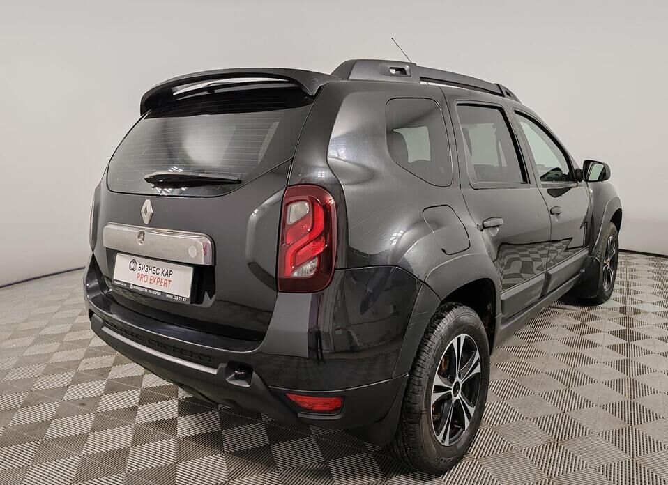 Renault Duster 2.0 AT (143 л.с.) 4WD