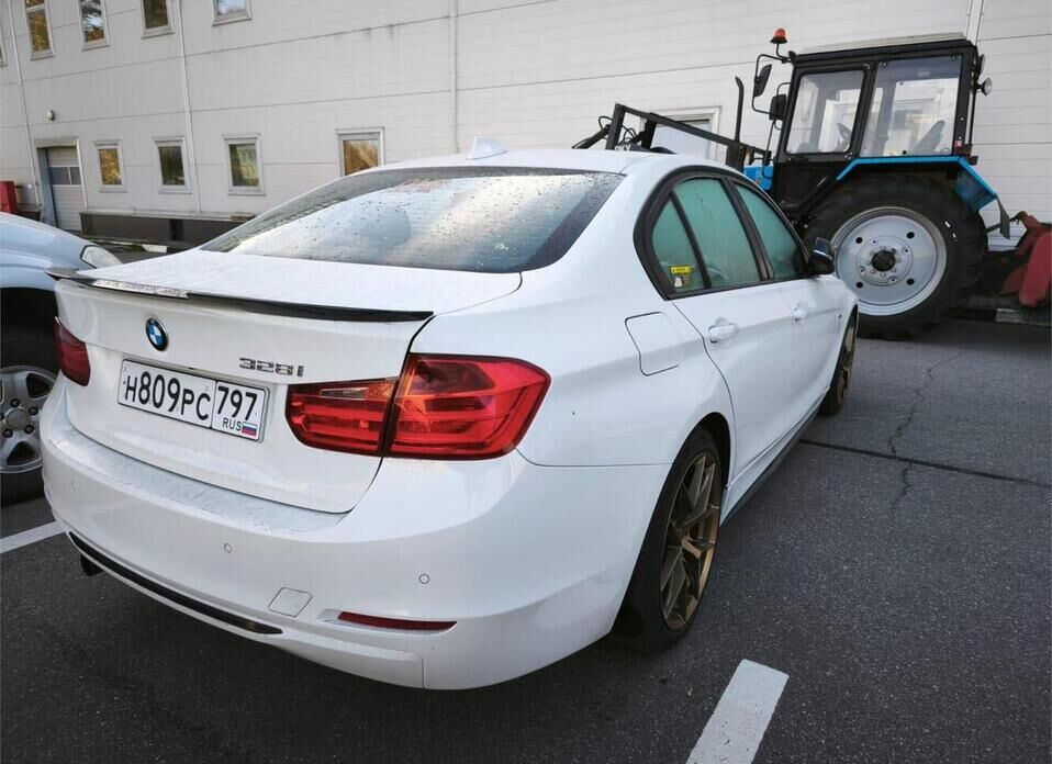 BMW 3 серии, VI (F3x) 328i 2.0 MT (245 л.с.)