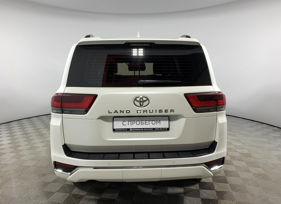 Toyota Land Cruiser, 300 Series 3.5 AT (415 л.с.) 4WD