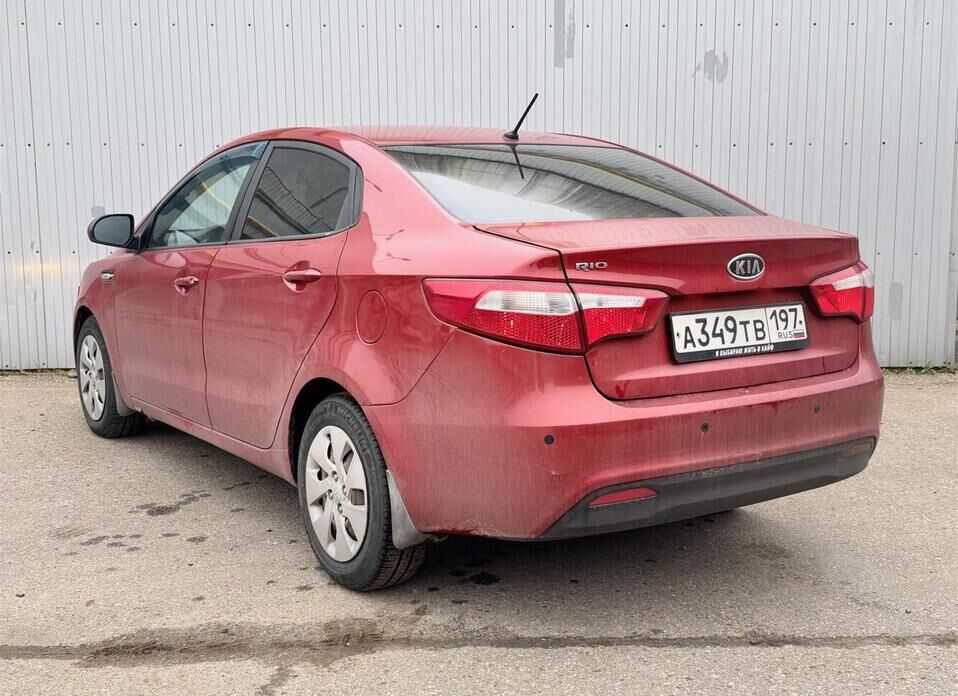 Kia Rio, III 4-speed 1.6 AT (123 л.с.)