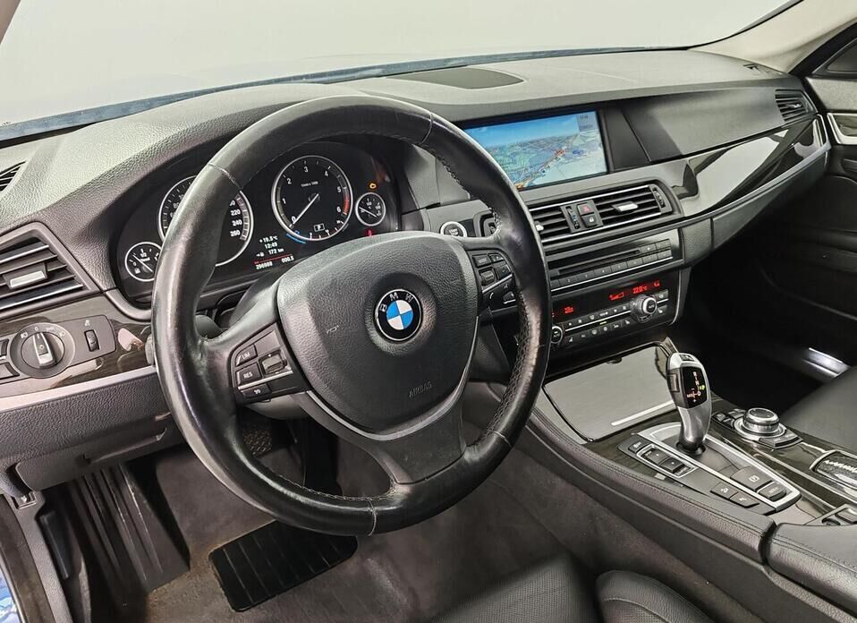 BMW 5 серии, VI (F10/F11/F07) 530d xDrive 3.0d AT (258 л.с.) 4WD