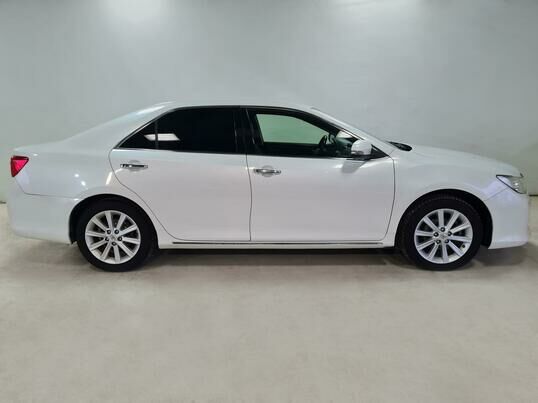 Toyota Camry, 2011 г., 266 017 км