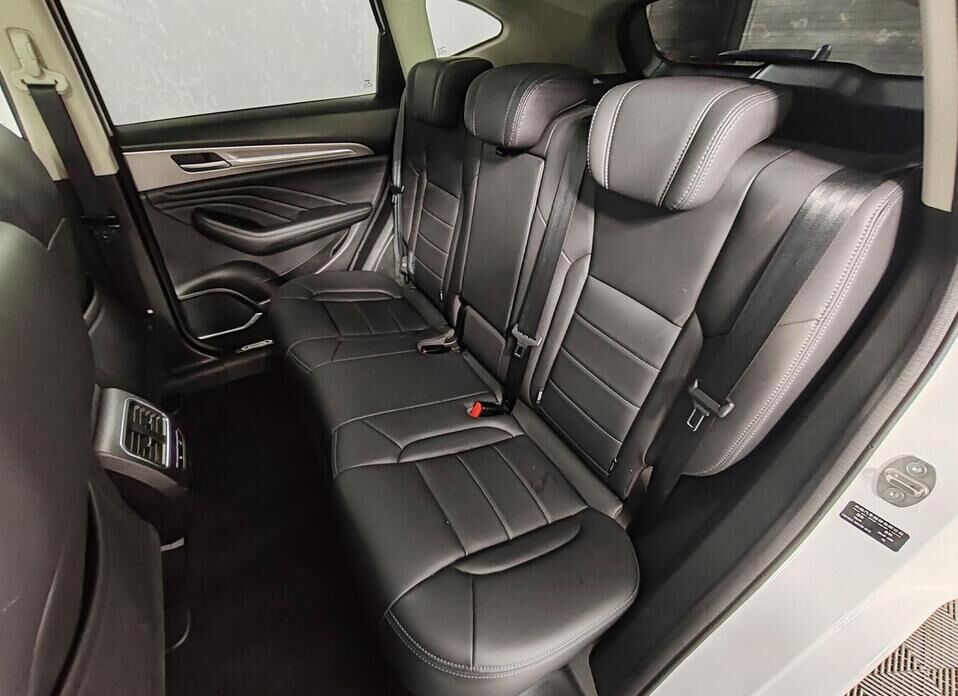 Haval F7, i 2.0 AMT (190 л.с.) 4WD