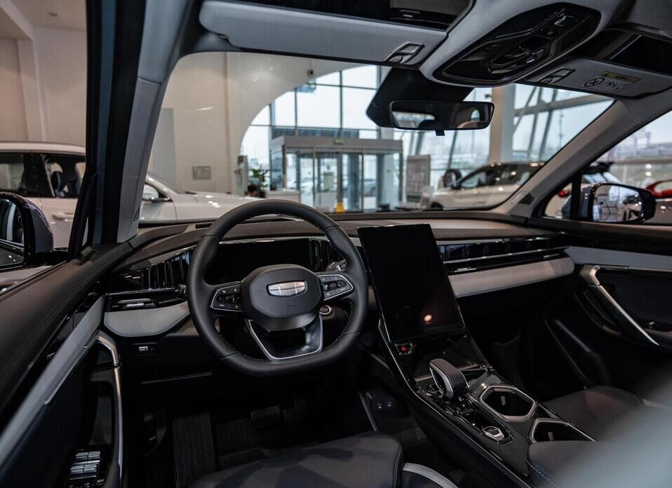Geely Atlas 2.0 AMT (200 л.с.)