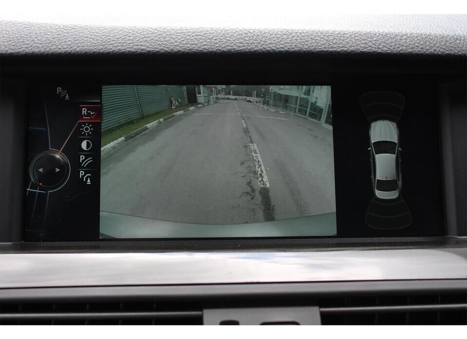 BMW 5 серии, VI (F10/F11/F07) 528i xDrive 2.0 AT (245 л.с.) 4WD