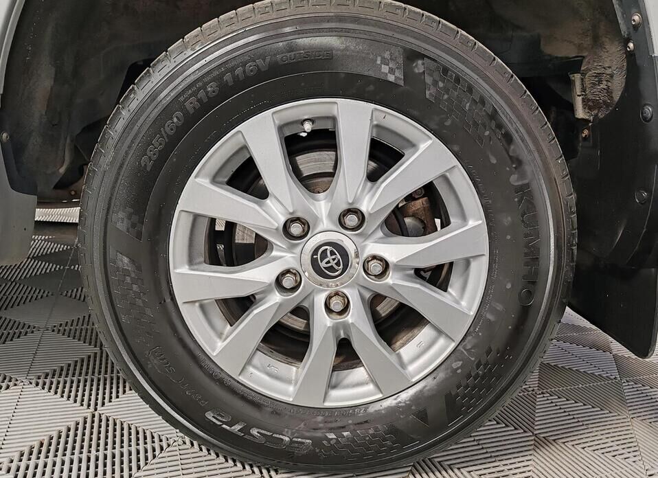 Toyota Land Cruiser 4.5d AT (249 л.с.) 4WD