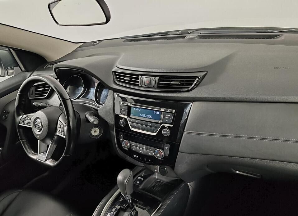Nissan Qashqai, II Рестайлинг 2.0 CVT (144 л.с.)