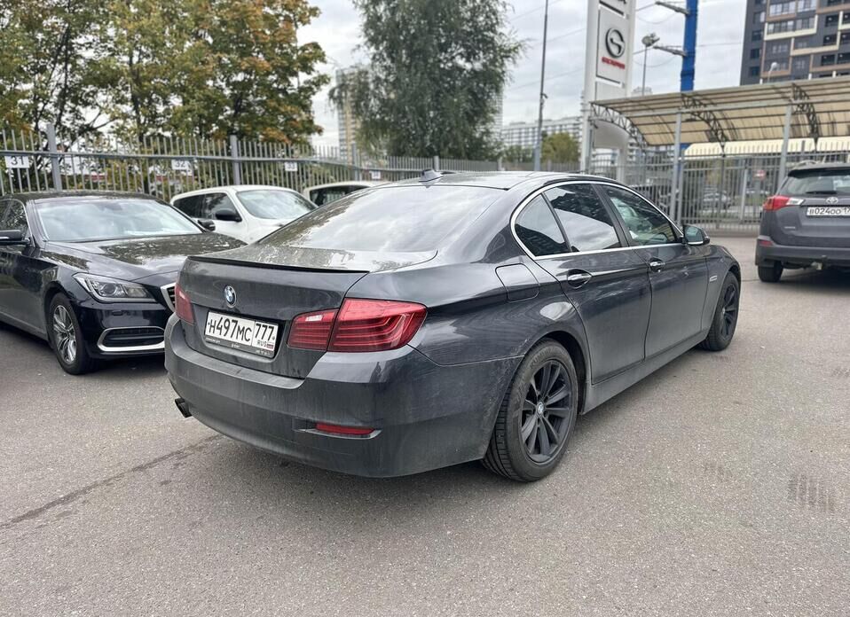 BMW 5 серии, VI (F10/F11/F07) Рестайлинг 520i 2.0 AT (184 л.с.)