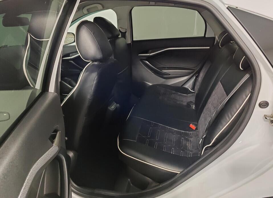 LADA (ВАЗ) Vesta, I 1.6 CVT (113 л.с.)