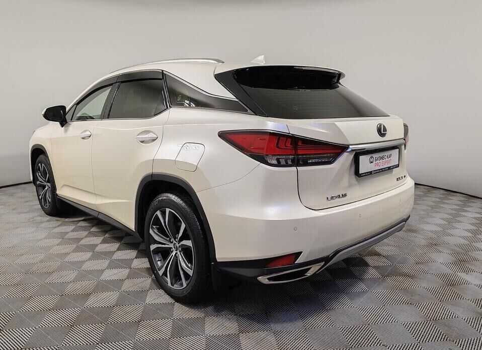 Lexus RX, IV Рестайлинг 300 2.0 AT (238 л.с.) 4WD