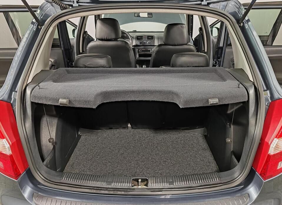 Skoda Fabia, II Рестайлинг 1.6 AT (105 л.с.)
