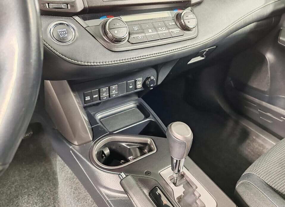 Toyota RAV4, IV (CA40) Рестайлинг 2.0 CVT (146 л.с.)