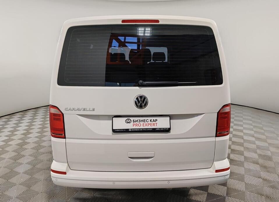 Volkswagen Caravelle 2.0d MT (102 л.с.)